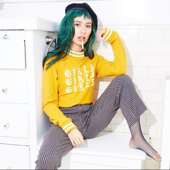 VALFRE mustard yellow crop long sleeve GIRLS GIRLS GIRLS vintage top. - Picture 2 of 2